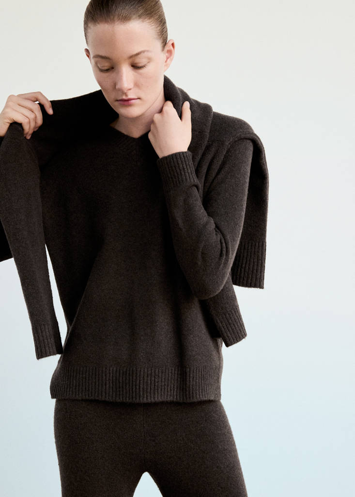 Jersey pyjama jumper with V-neck — Chocolate