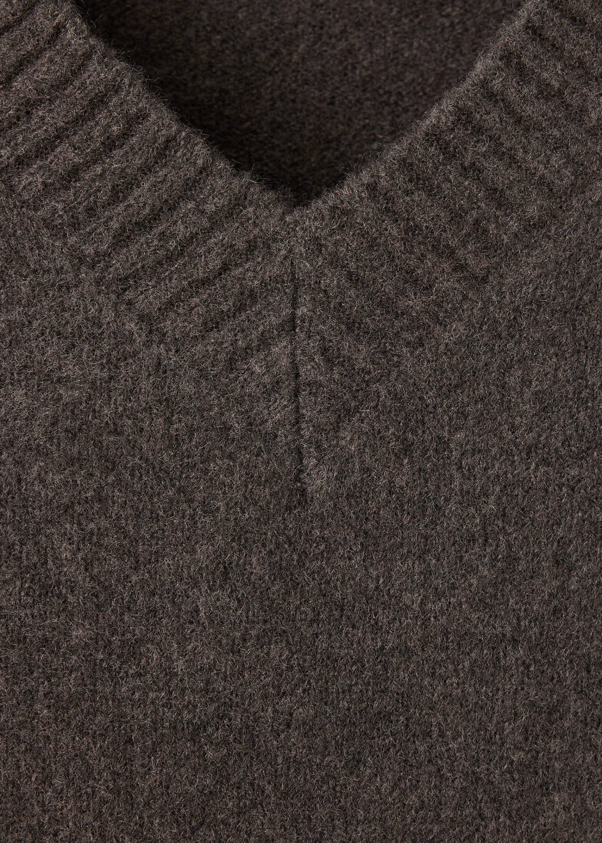 V-neck knit sweater — Chocolate