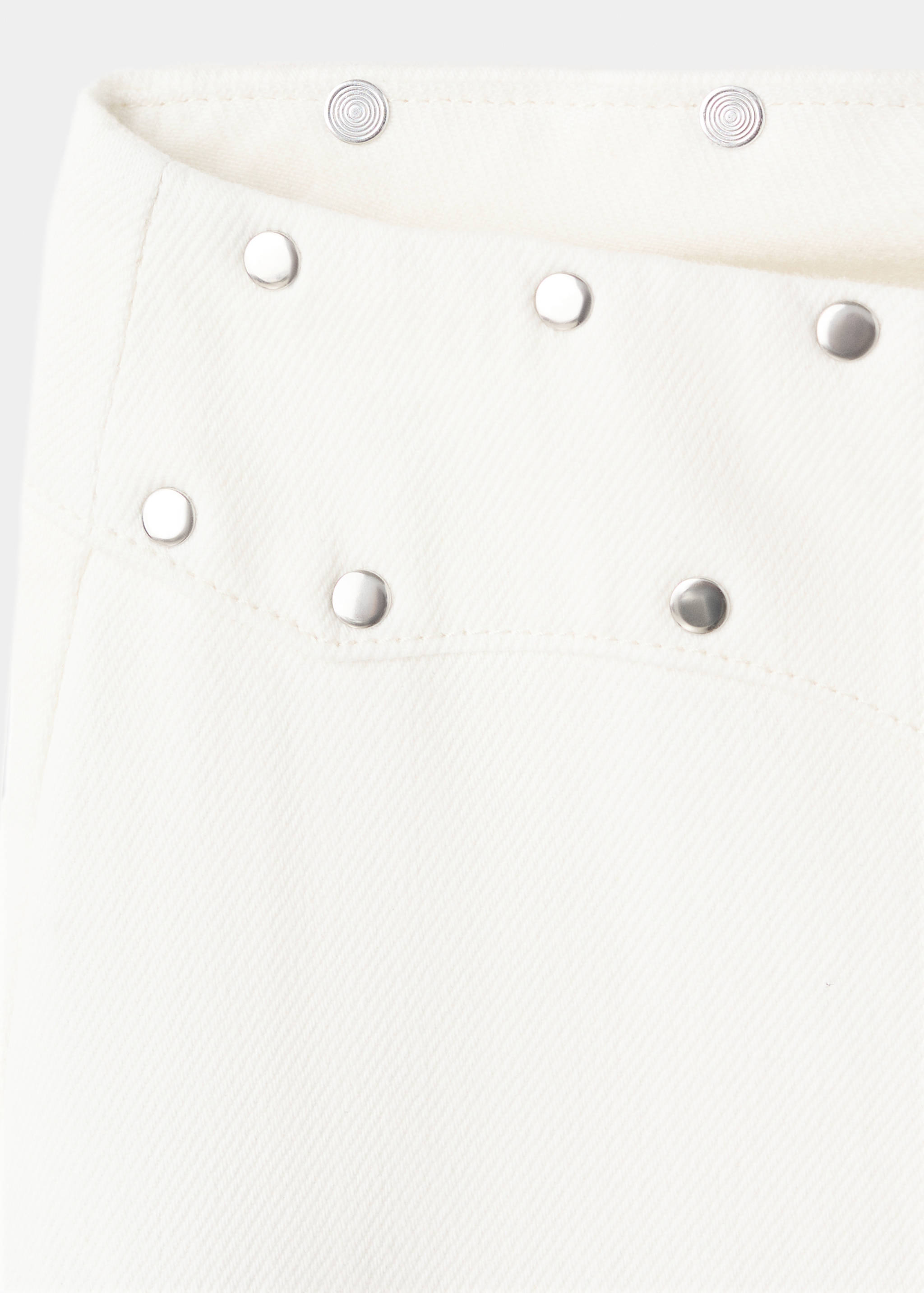 Jean taille basse à clous - Détail de l'article 0