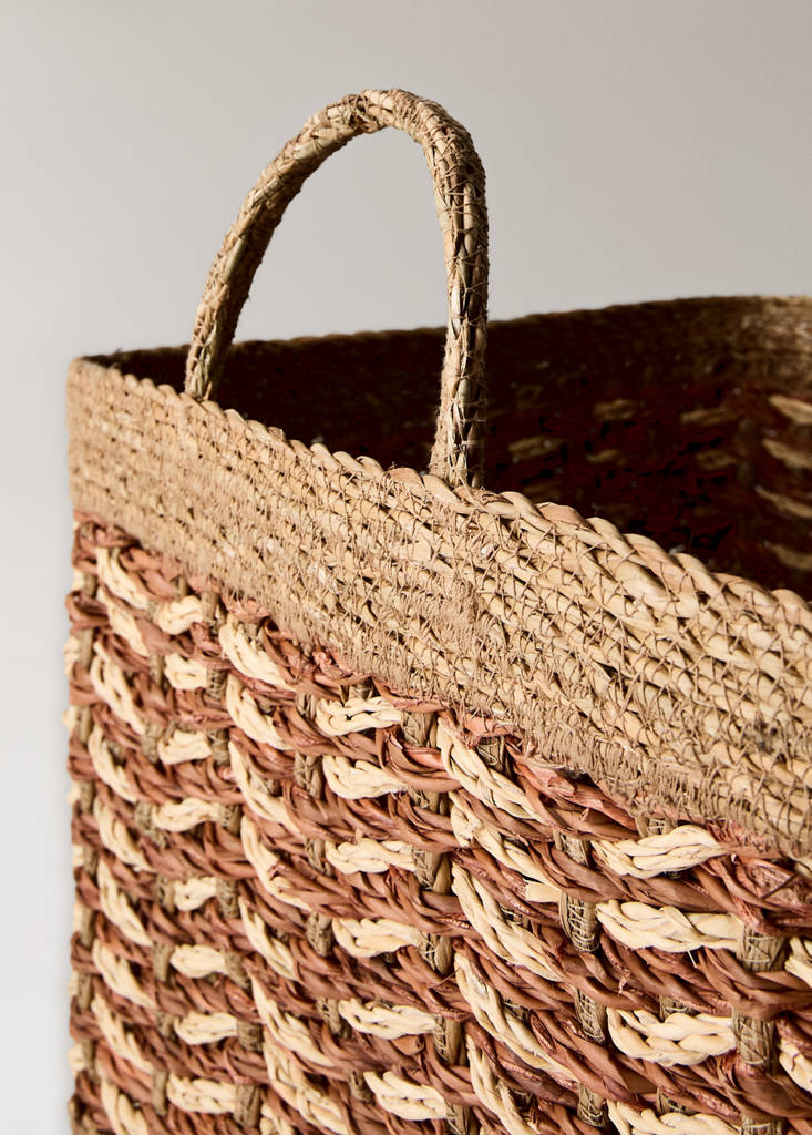 Large braided border basket — Pink