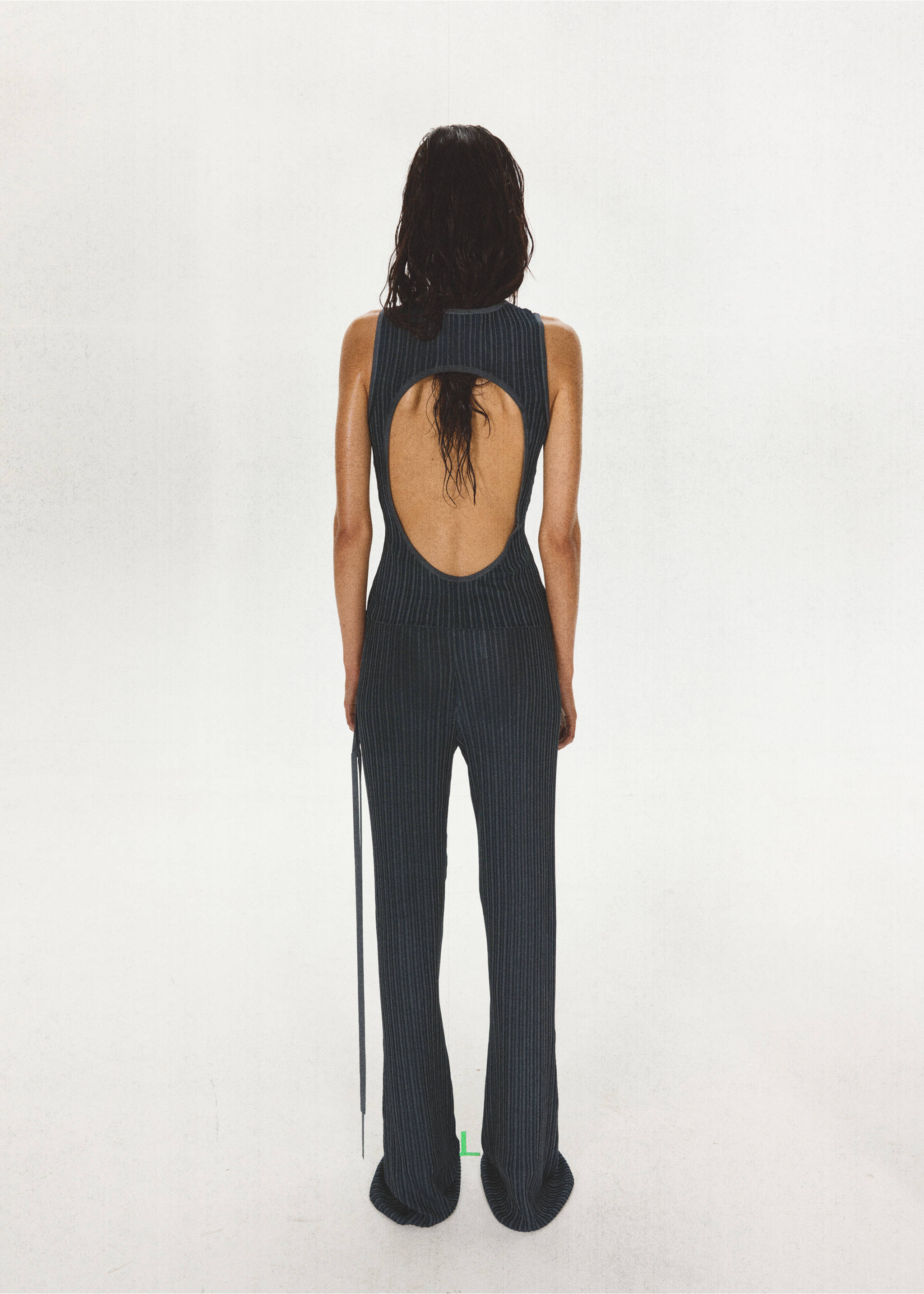 Open-back ribbed top - Details of the article 1, Dark Blue. Ref: 37021447-00.
