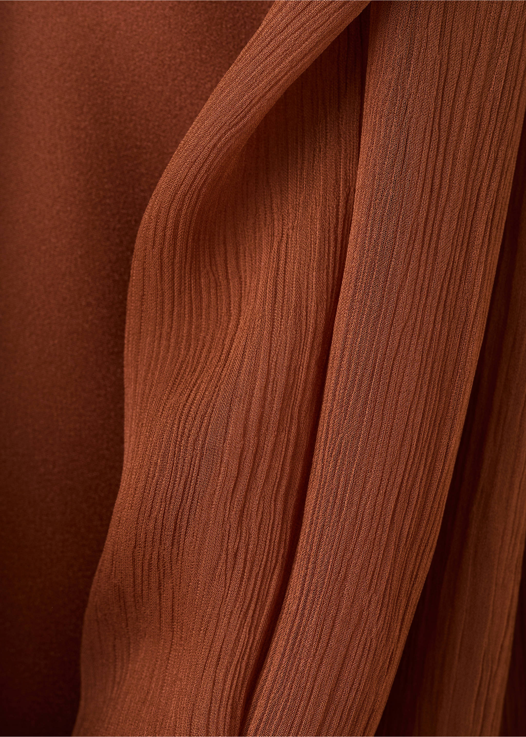Satin halter neck dress - Details of the article 8, Brown. Ref: 37021454-00.