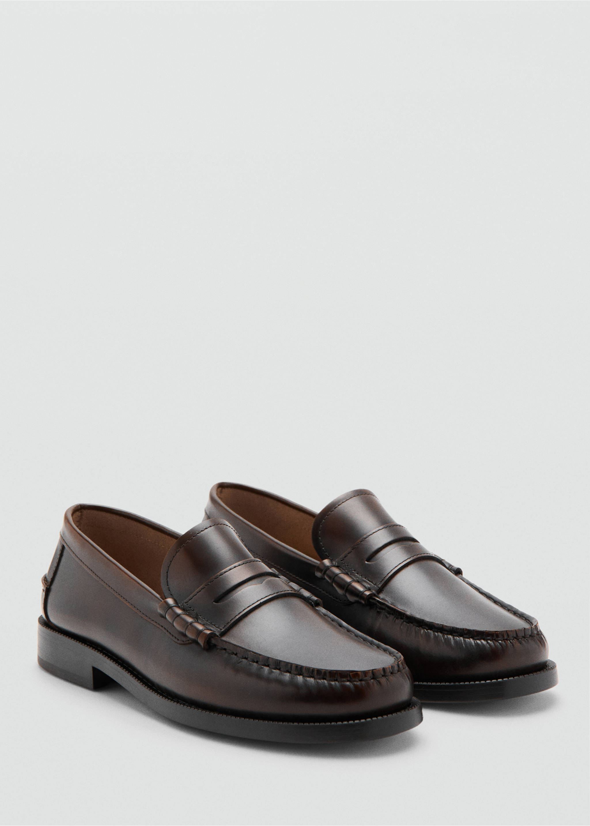 Zapato clasic - Plano medio, Marrón. Ref: 37021465-00.