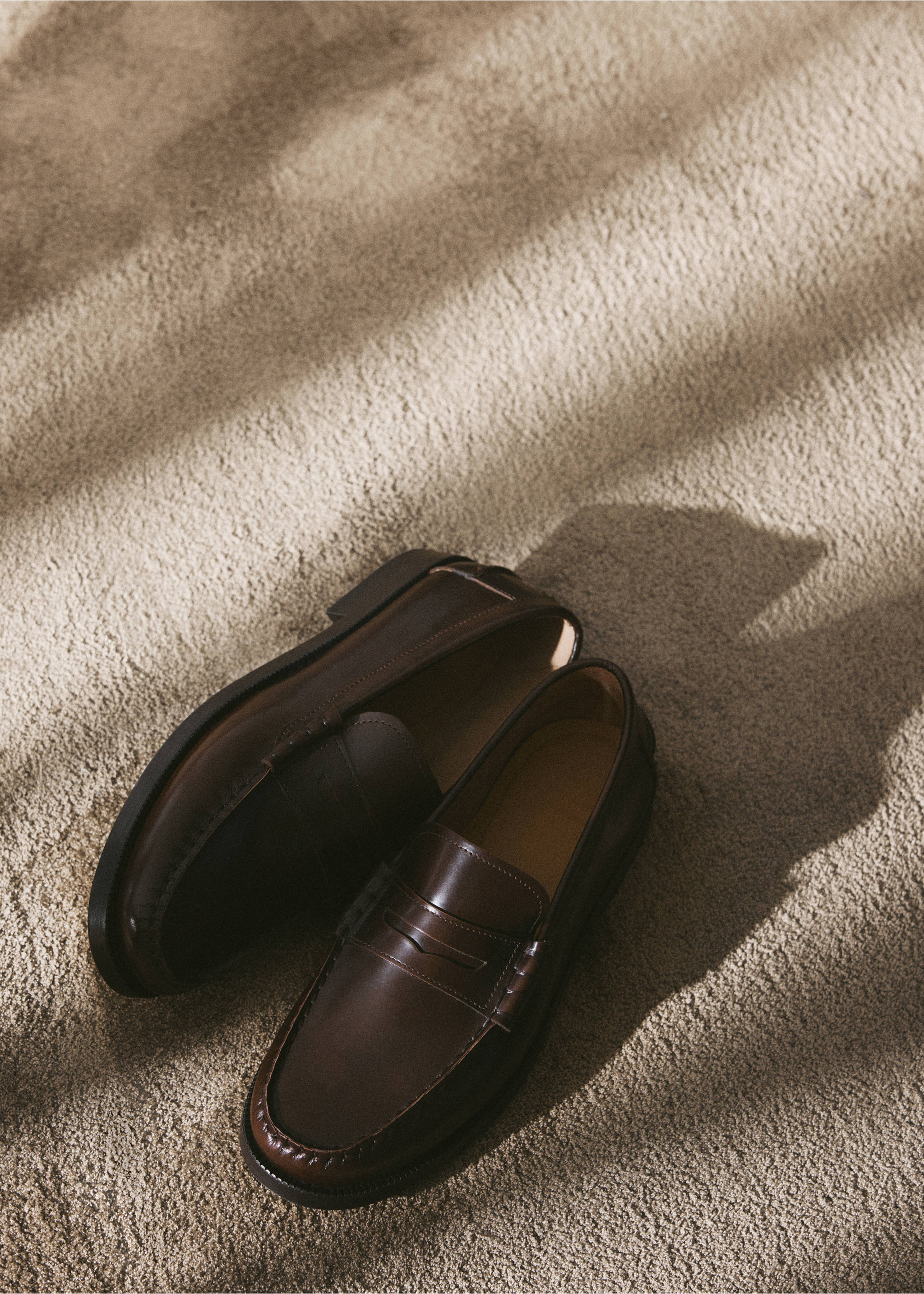 Skinnloafers med rem - Artikkeldetalj 6, Brun. Ref: 37021465-00.
