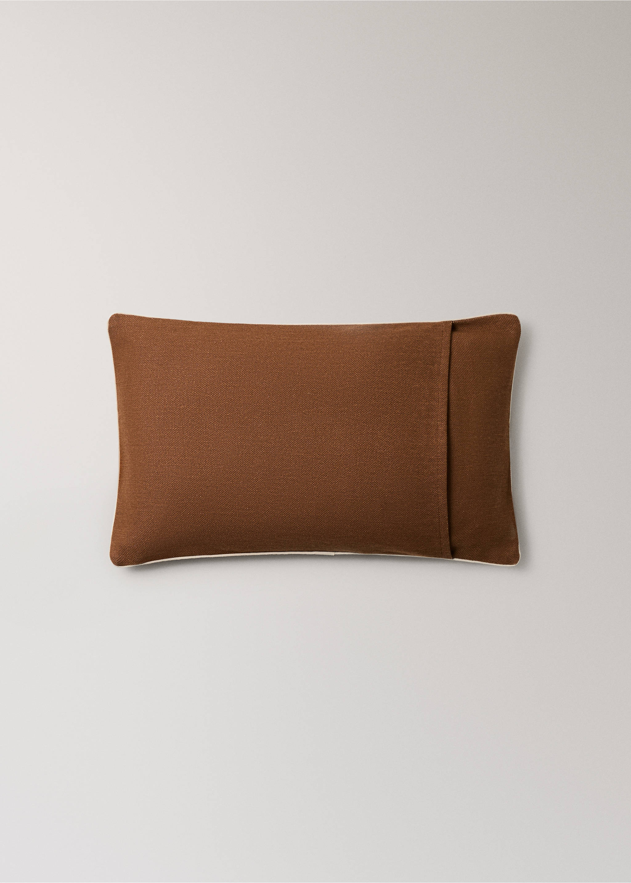 Cotton cushion cover 30x50cm - Details of the article 4, Ochre. Ref: 37021469-00.