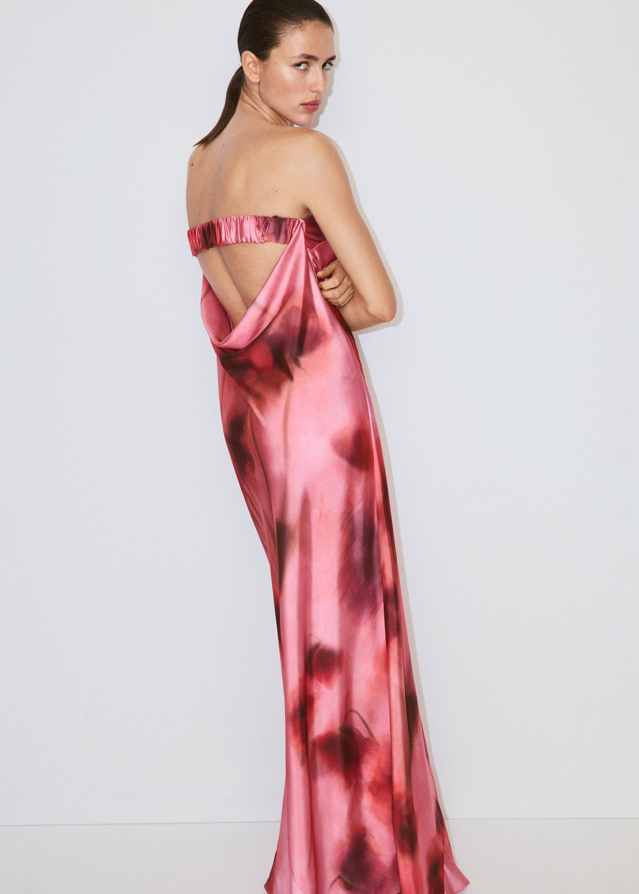 Robe bustier à fleurs - Plan général