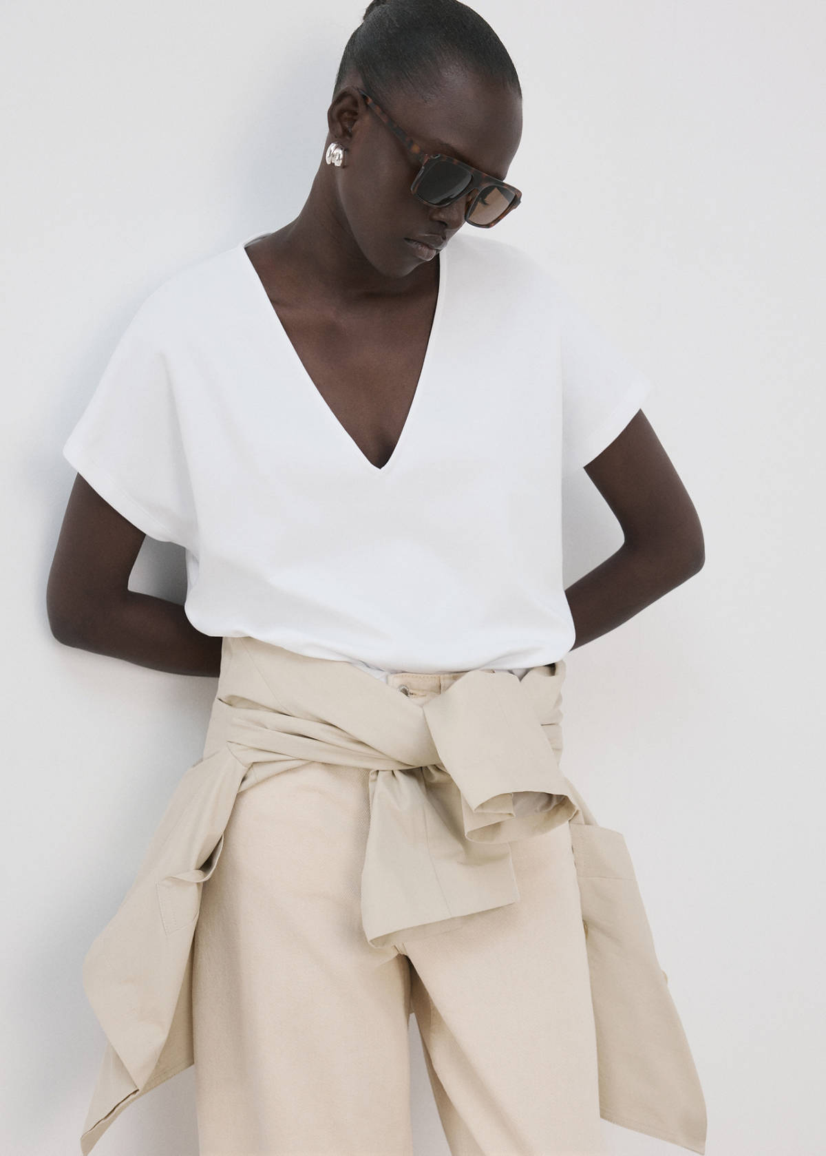 V-neck cotton T-shirt — White