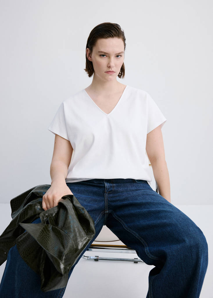 V-neck cotton T-shirt — White