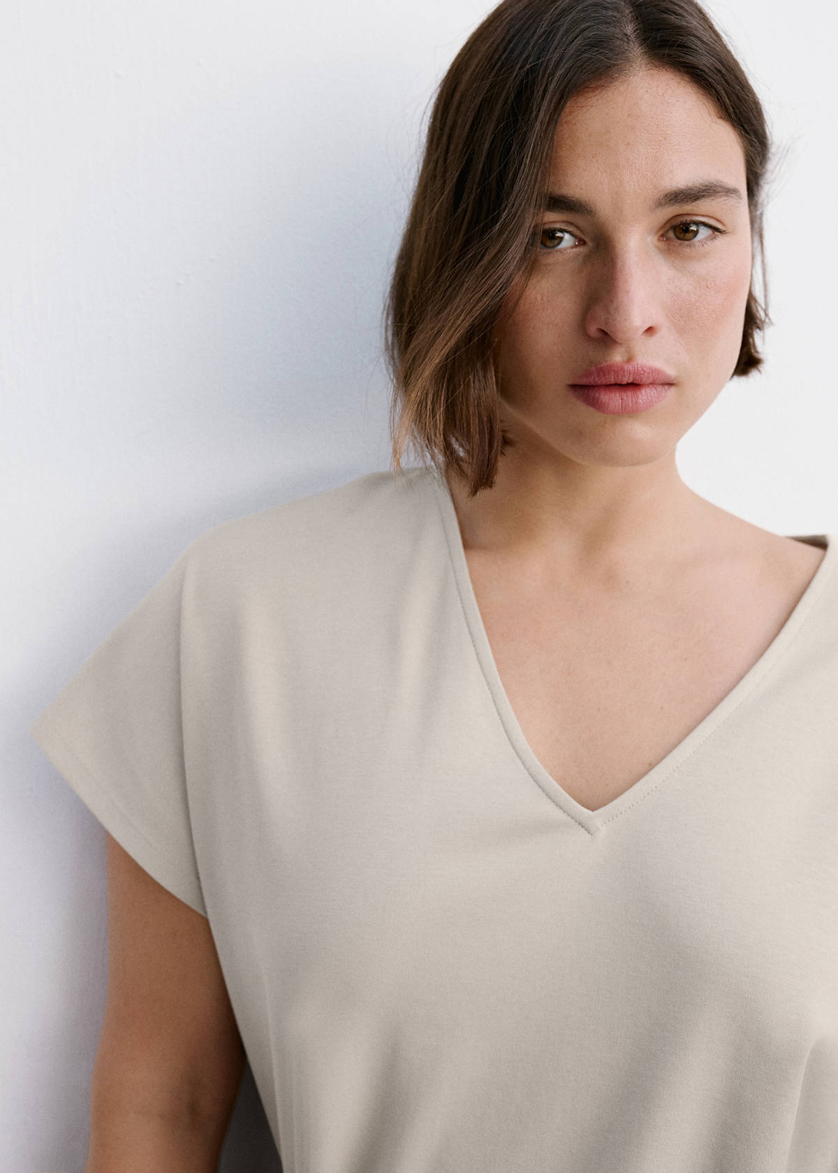 V-neck cotton T-shirt — Light/Pastel Grey