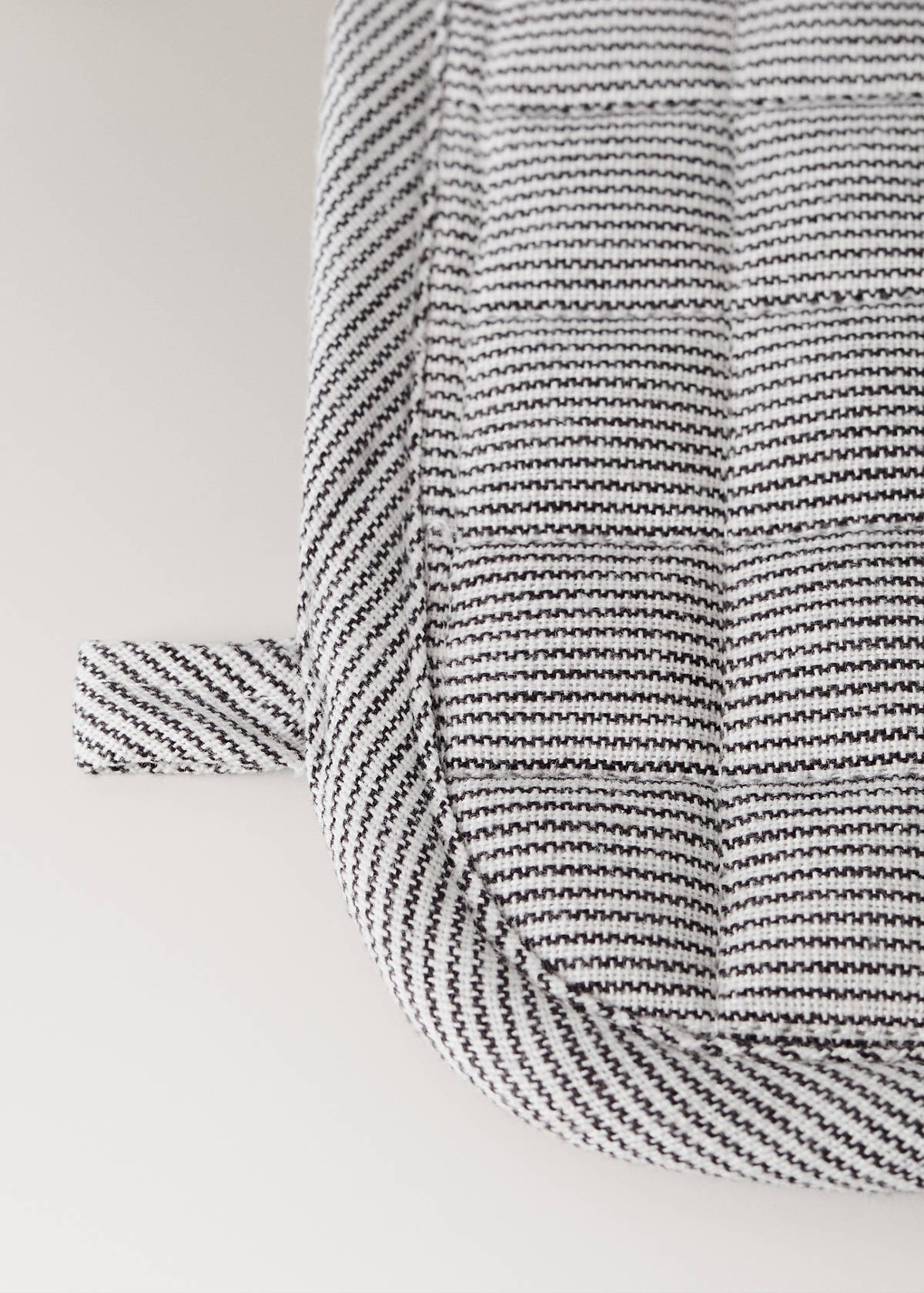 Striped printed cotton oven mitt — Grey