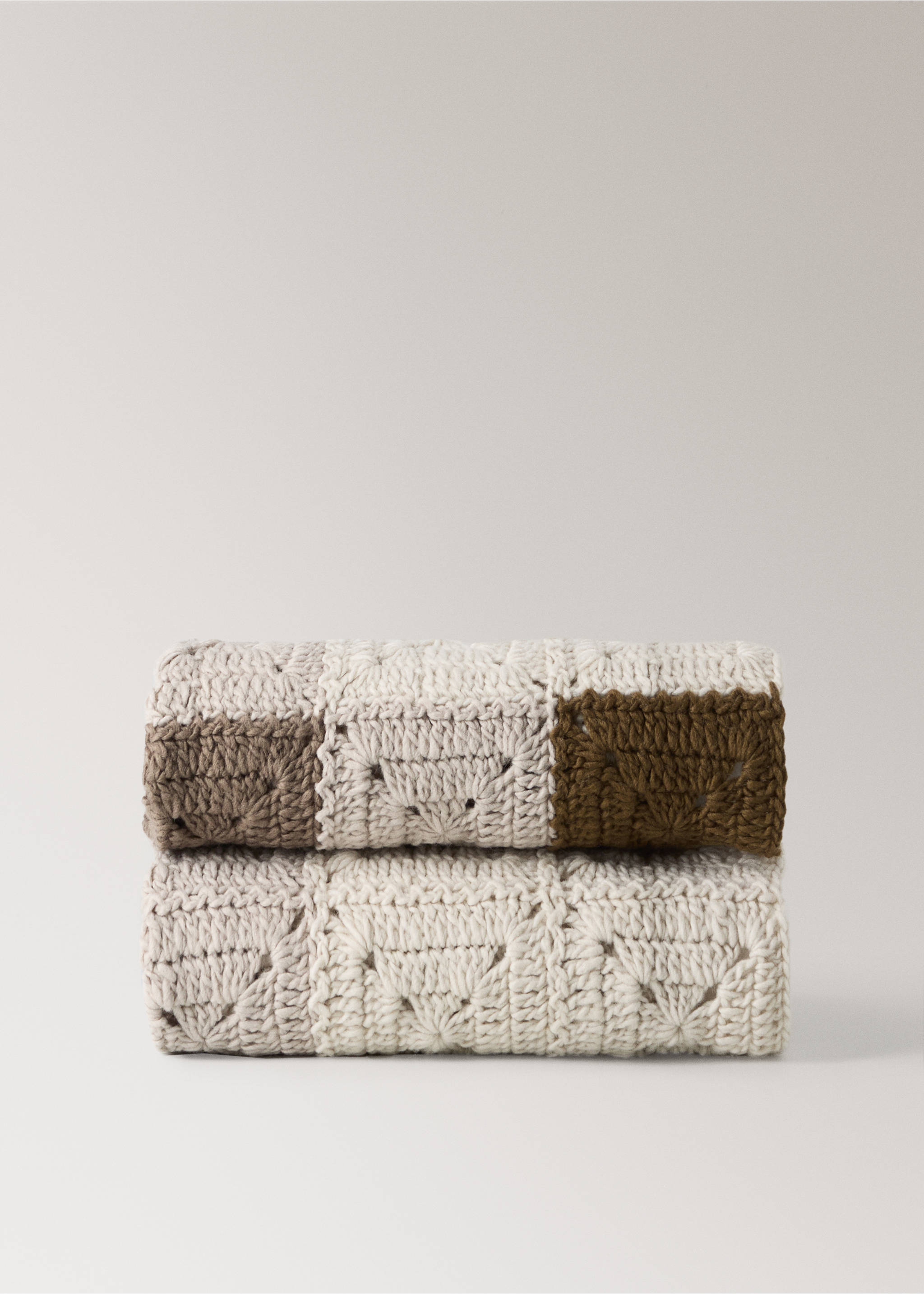 Children's multi-coloured crochet blanket - Article without model, Medium Brown. Ref: 37021486-00.