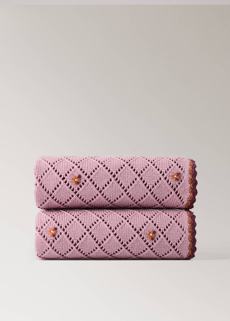 Floral knitted wool-blend blanket — Light/Pastel Purple