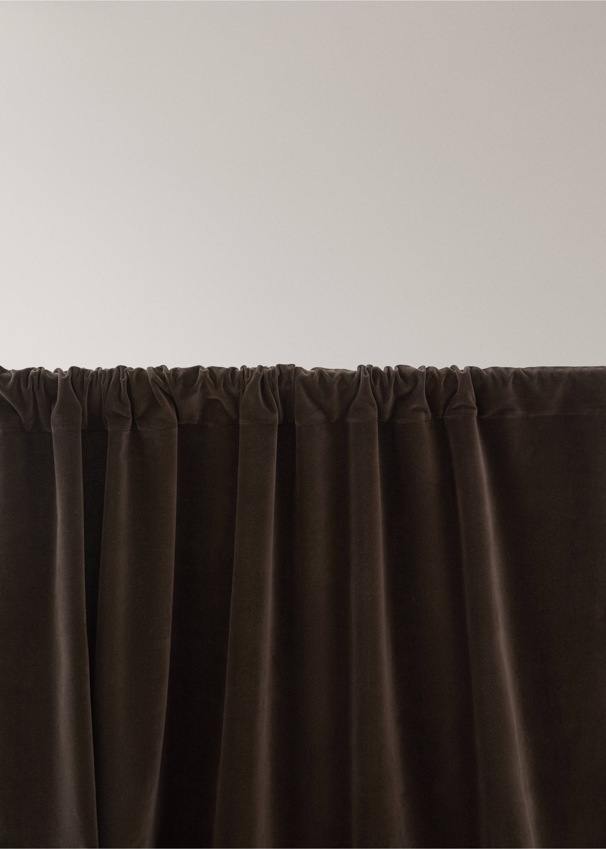 100% cotton curtain, high opacity - Details of the article 2, Chocolate. Ref: 37021516-00.