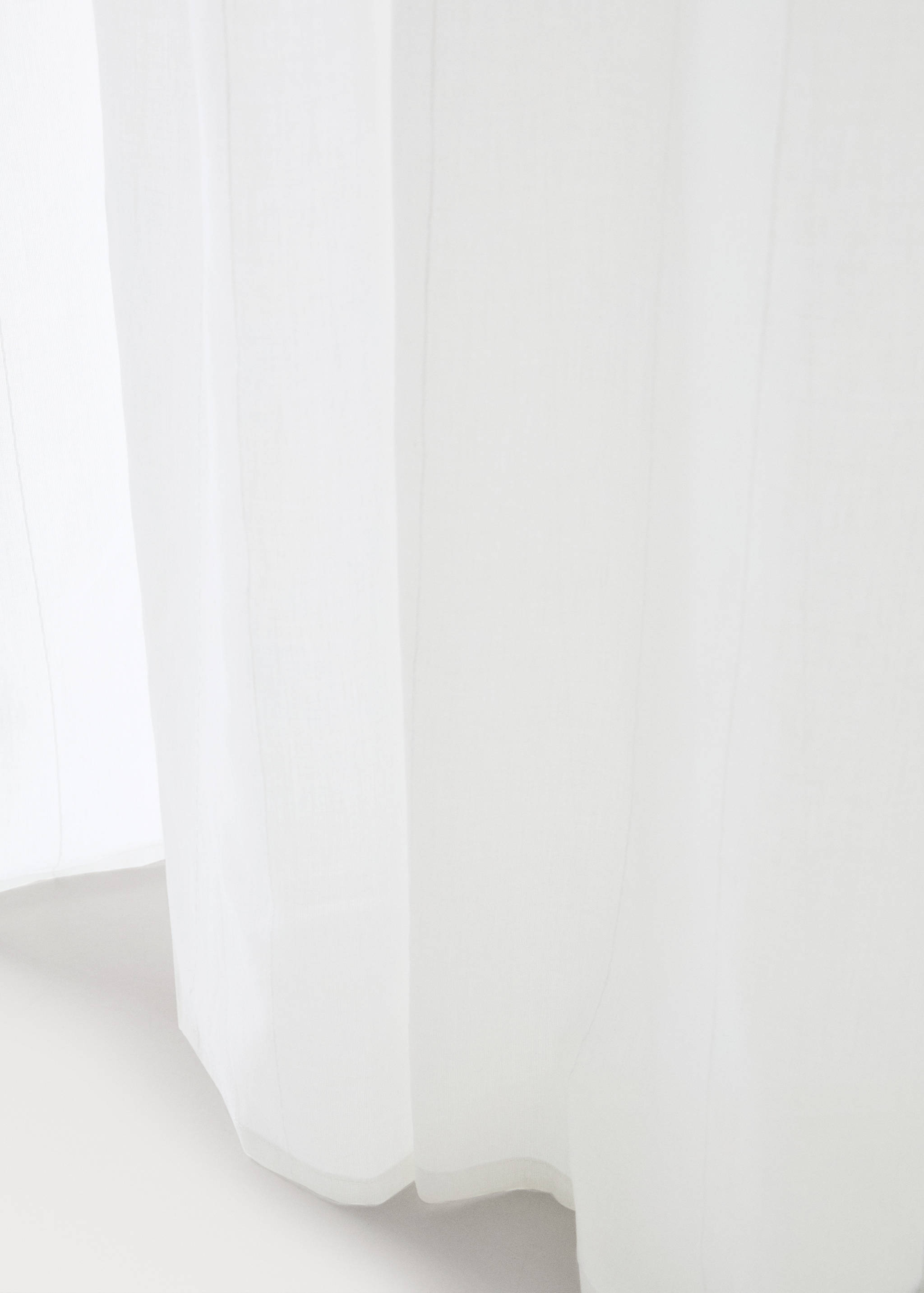 Cotton voile curtain with striped texture and low transparency - Details of the article 3