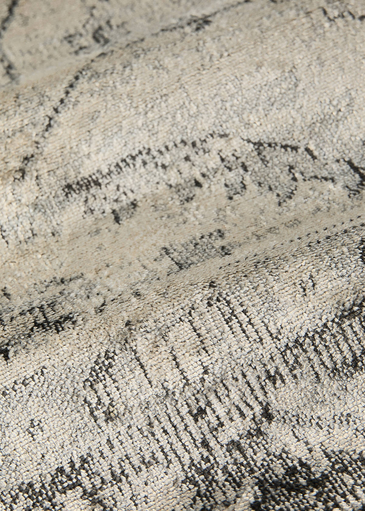 Extra-large distressed-effect rug — Grey