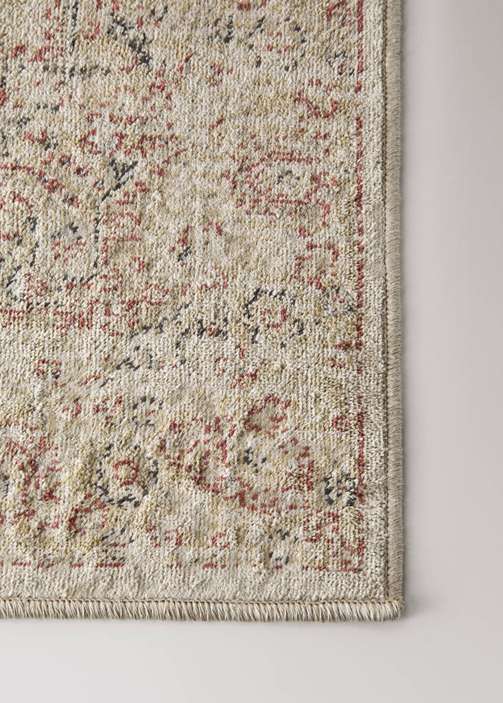 Small aged-effect rug — Beige