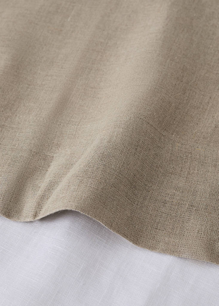 Two-tone curtain 100% linen with medium opacity — Ecru