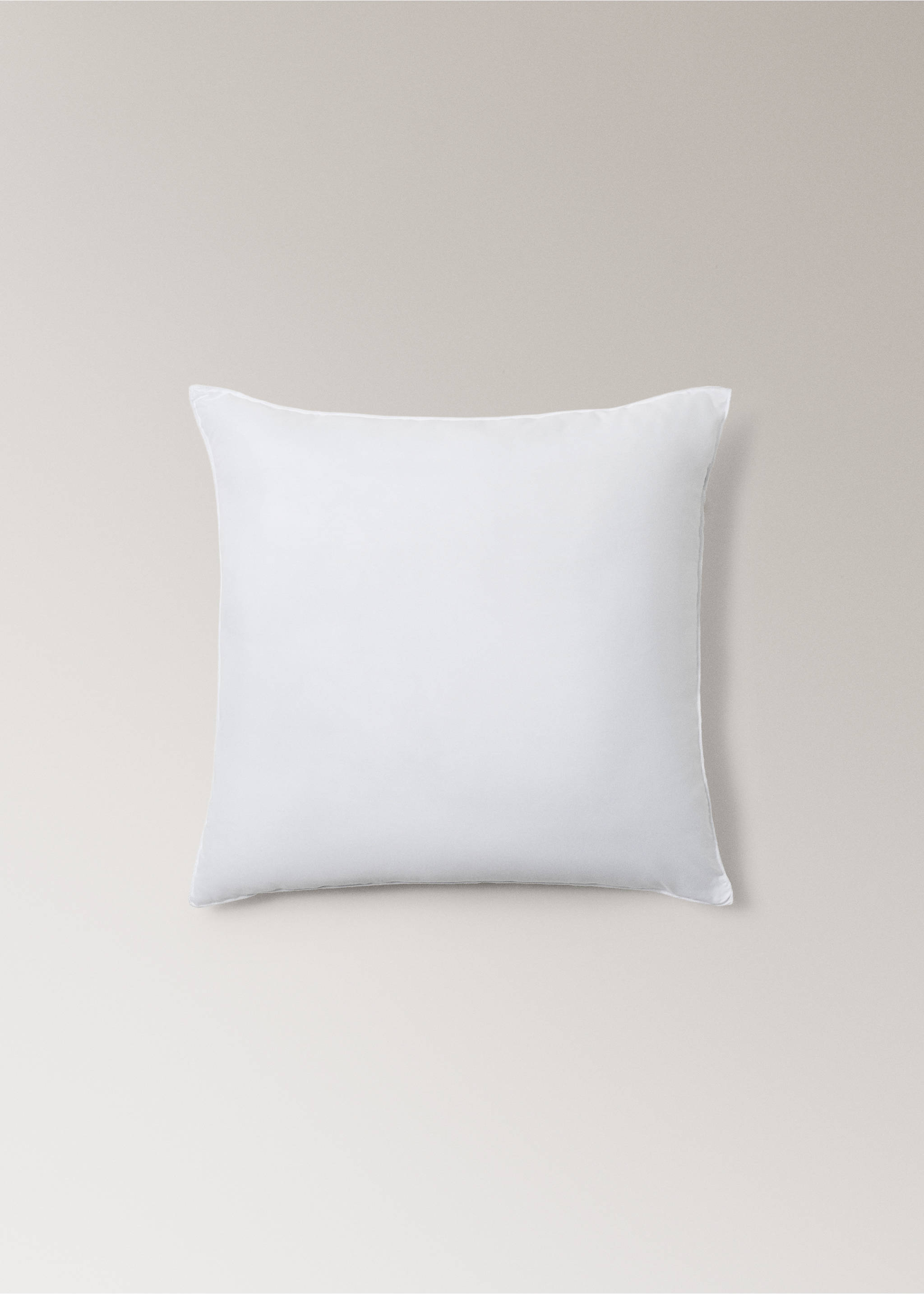 Coussin de garnissage microfibre 50x50 cm - Article sans modèle, Blanc. Ref: 37021533-00.