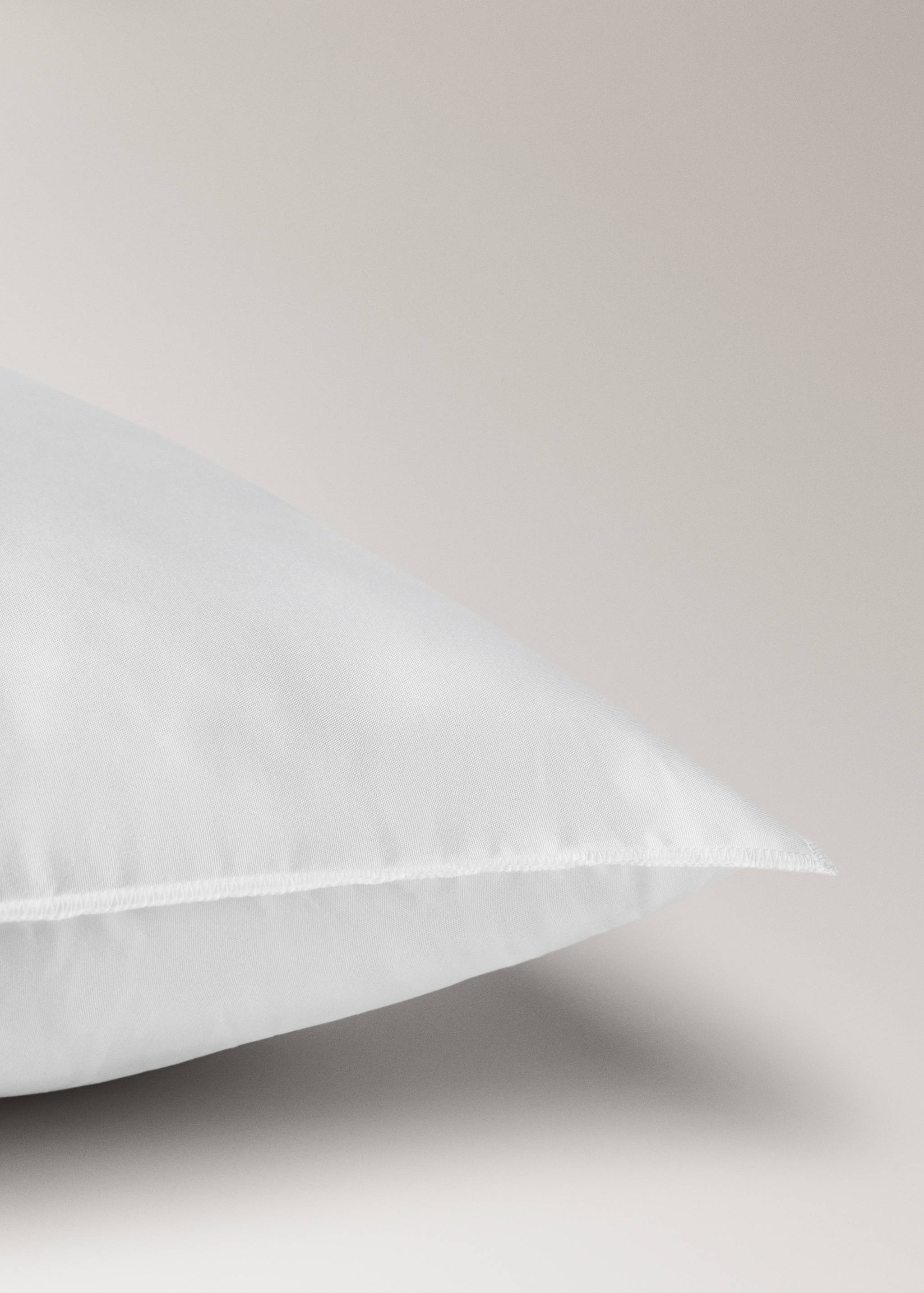 Microfibre cushion filling 40x60cm - Details of the article 2