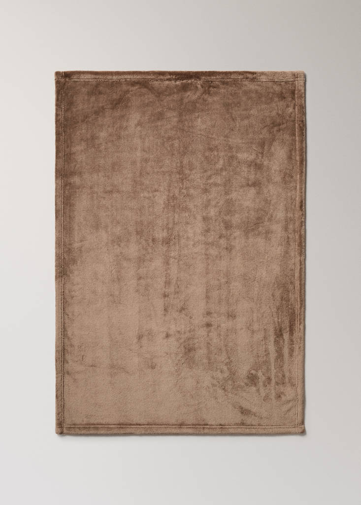 Soft children’s blanket — Medium Brown