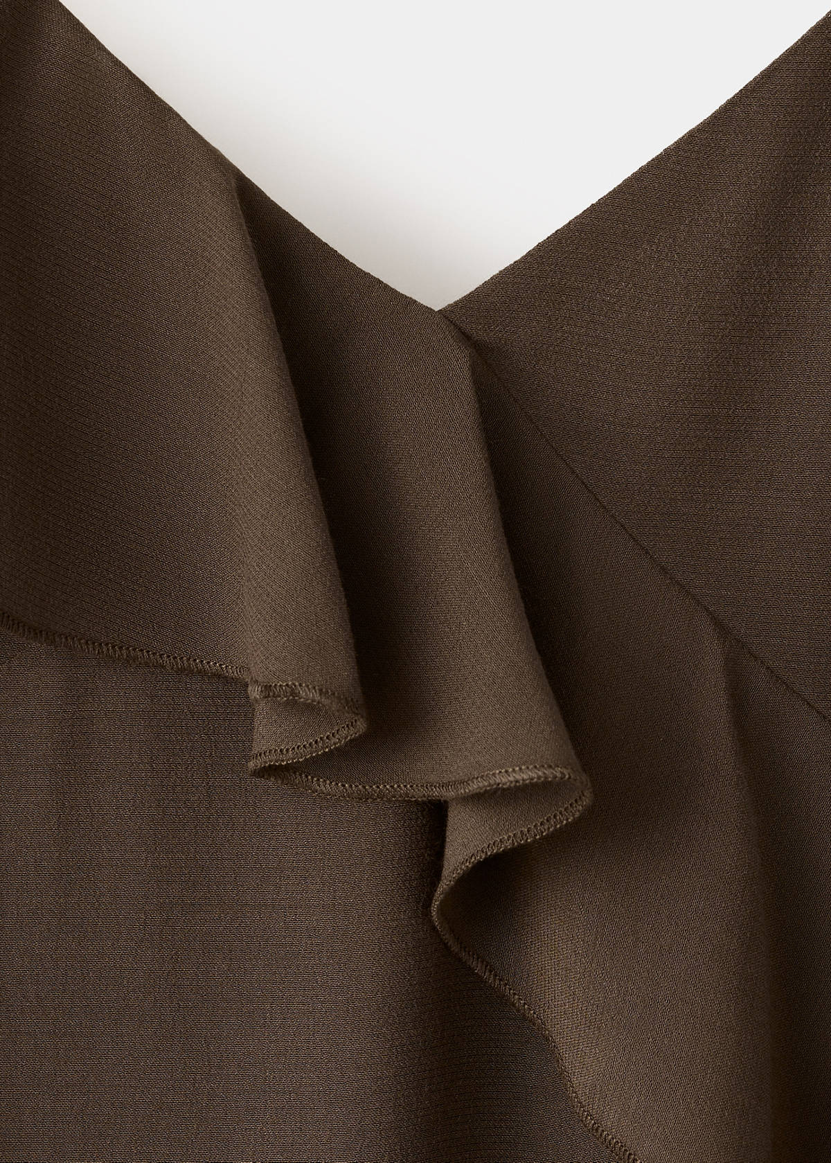 Ruffle dress with thin straps — Brown