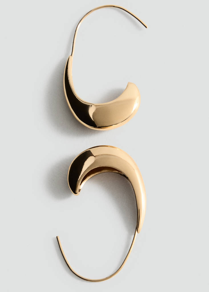 Twisted hoop earrings — Gold