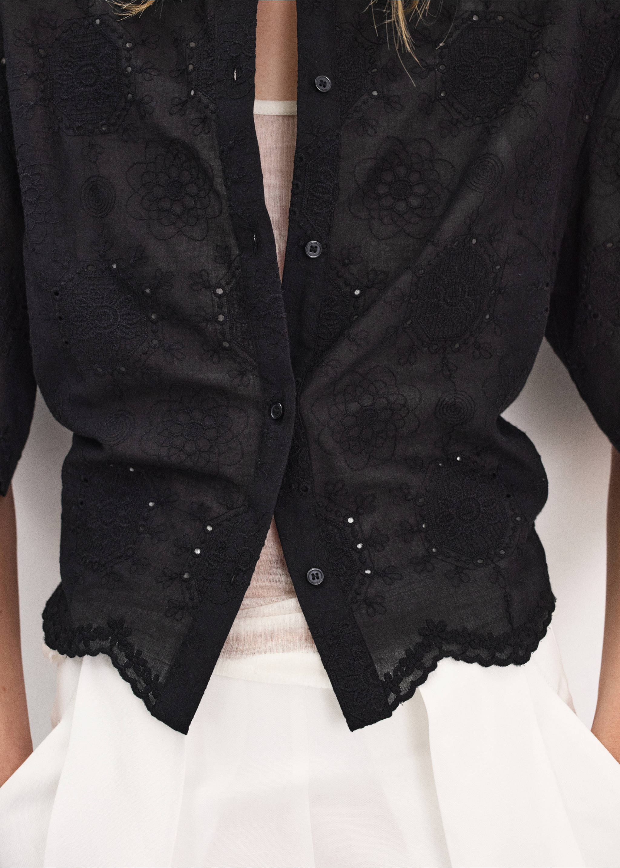 Chemise angelina - Détail de l'article 3, Noir. Ref: 37022529-00.