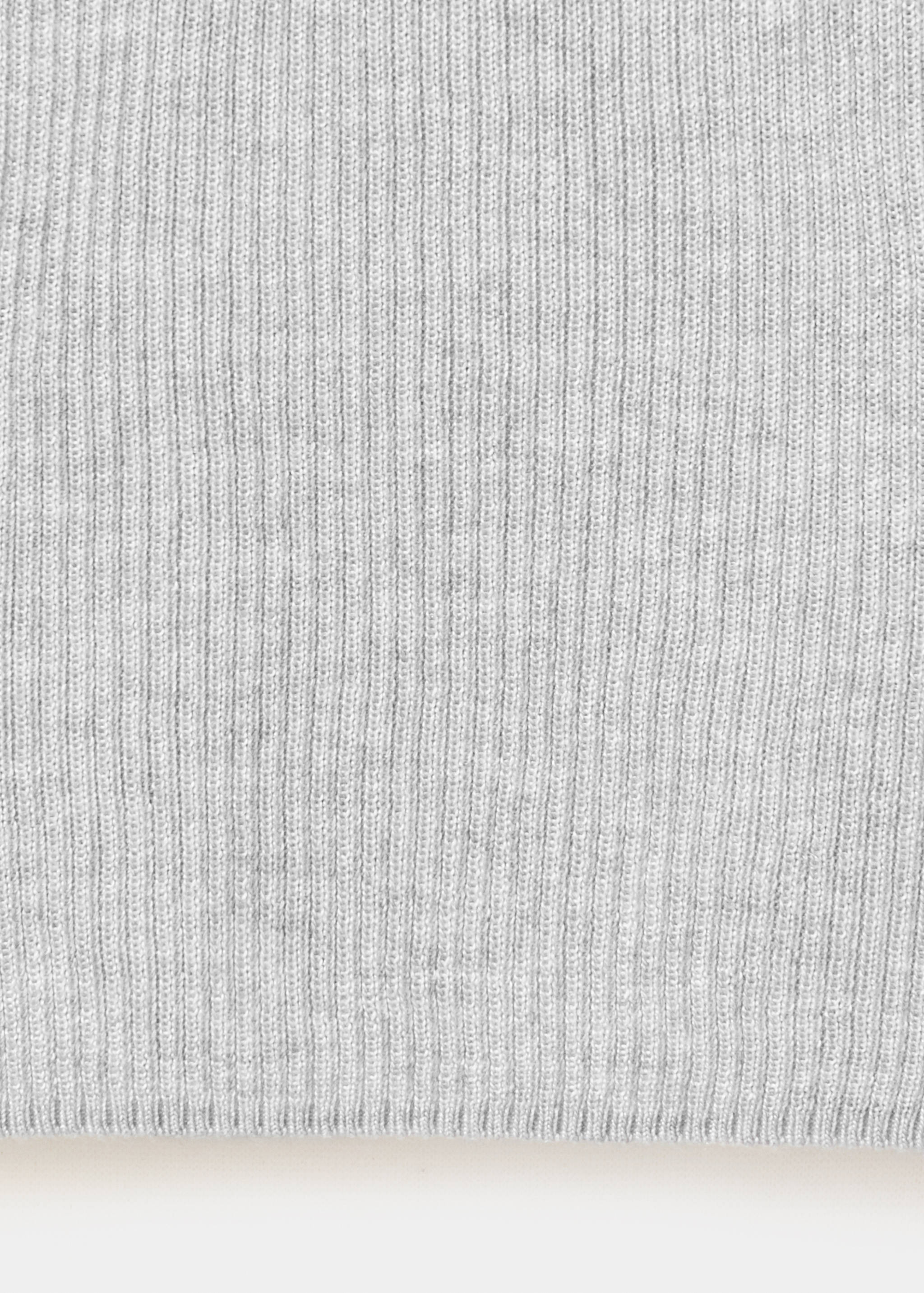 Asymmetrical ribbed top - Details of the article 0