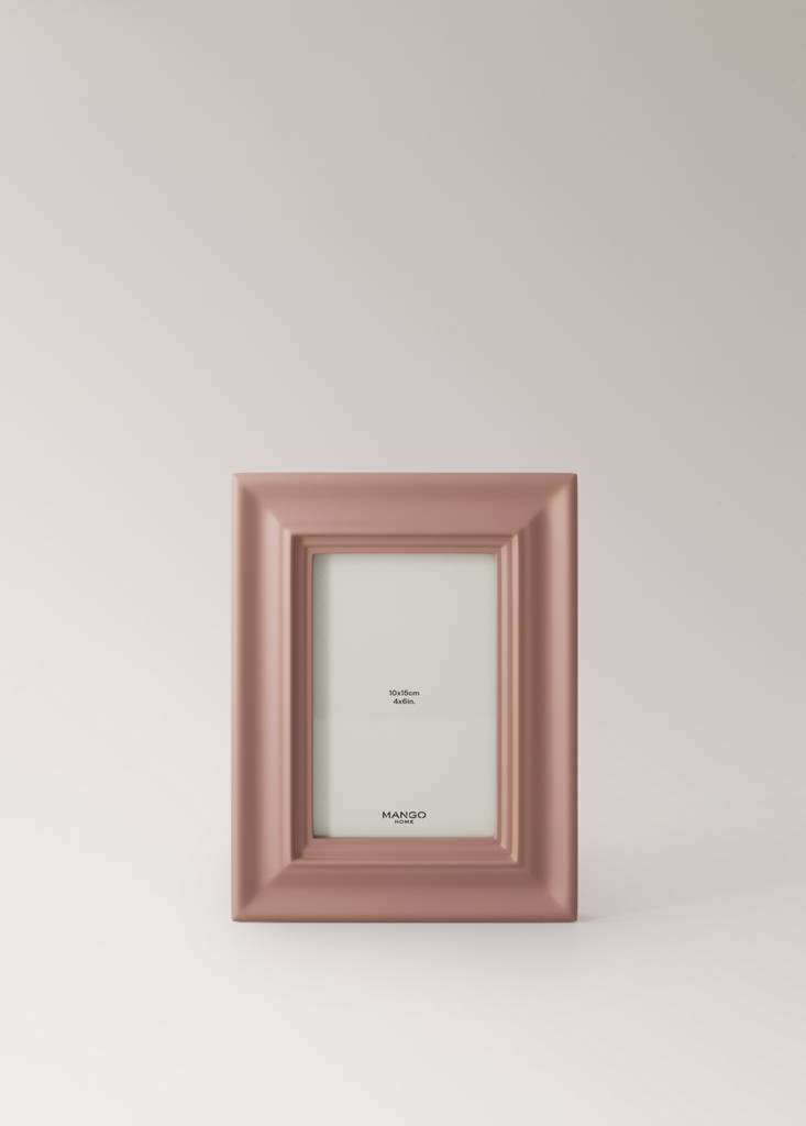 Medium wooden photo frame — Pink