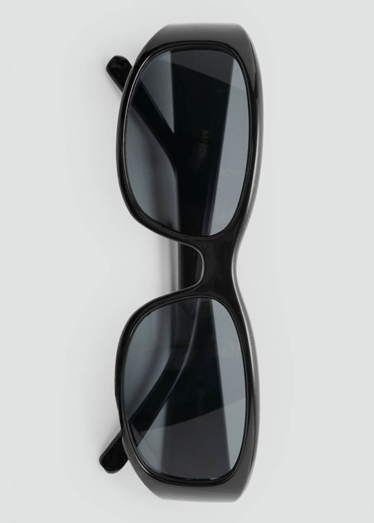 Resin frame sunglasses — Black