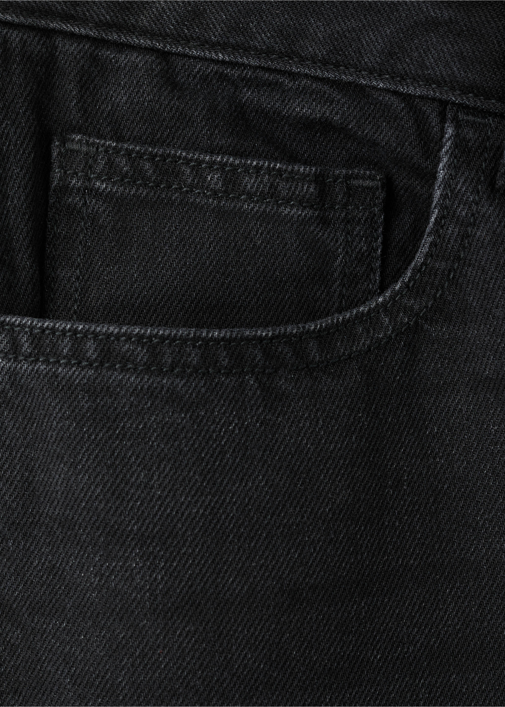Regular-fit jeans - Details of the article 0, Black denim. Ref: 37022543-00.