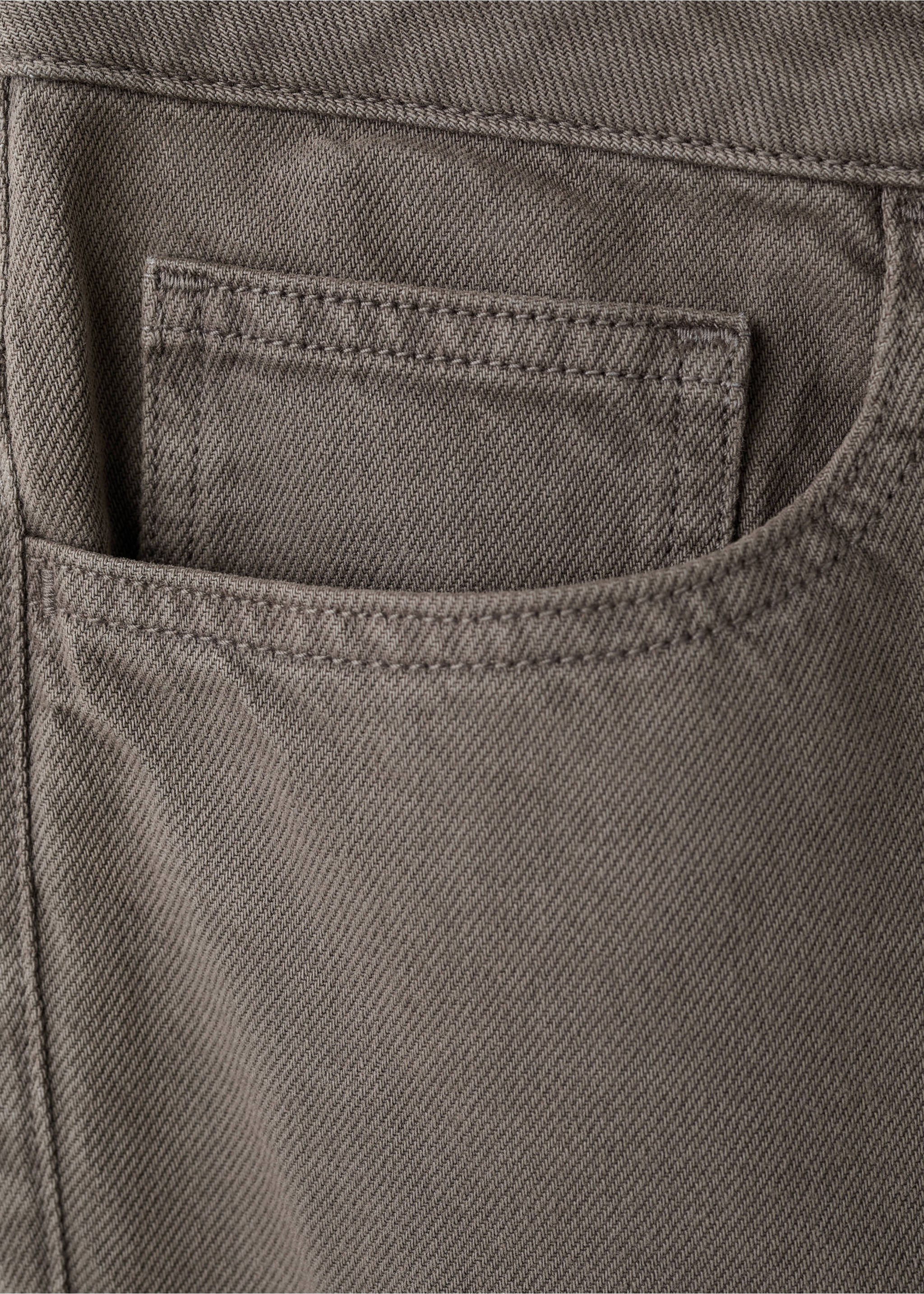 Regular-fit jeans - Details of the article 8, Brown. Ref: 37022546-00.