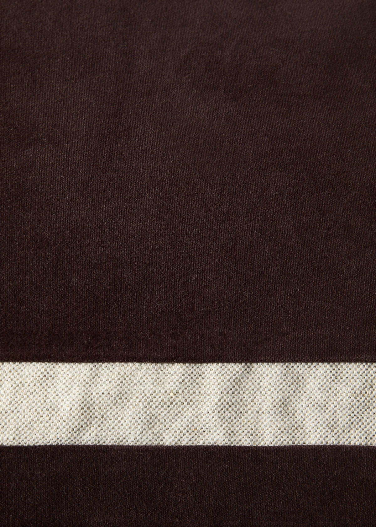 Velvet cushion cover with linen detail 40 x 60 cm — Dark Red