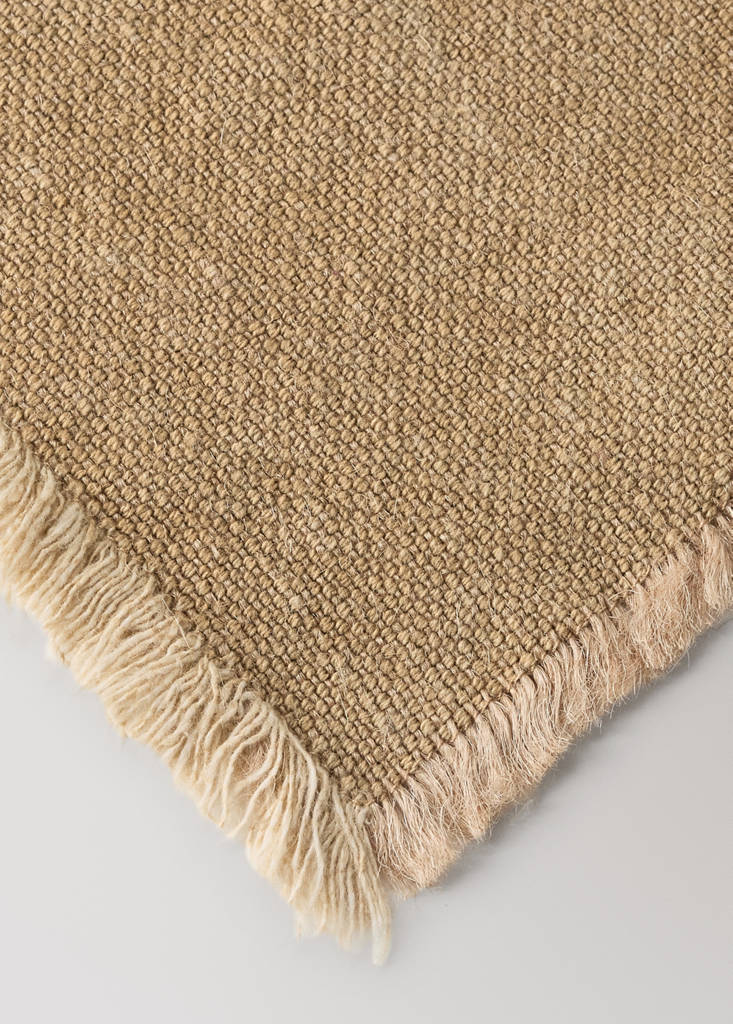 Frayed jute table mat — Ochre
