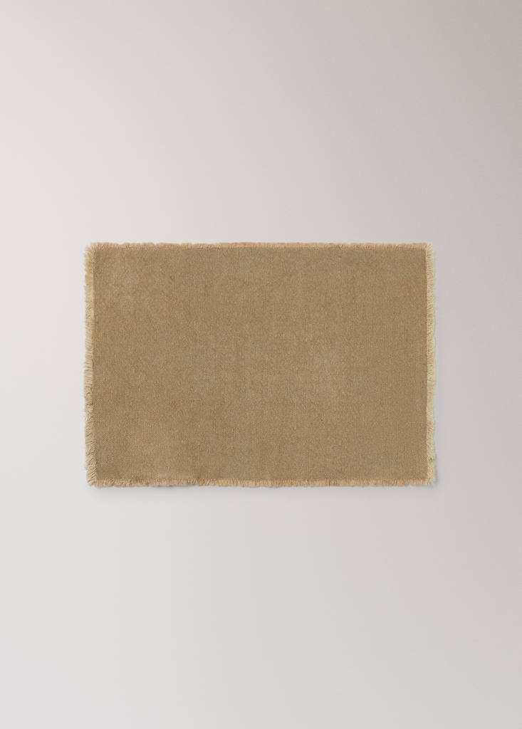 Frayed jute table mat — Ochre