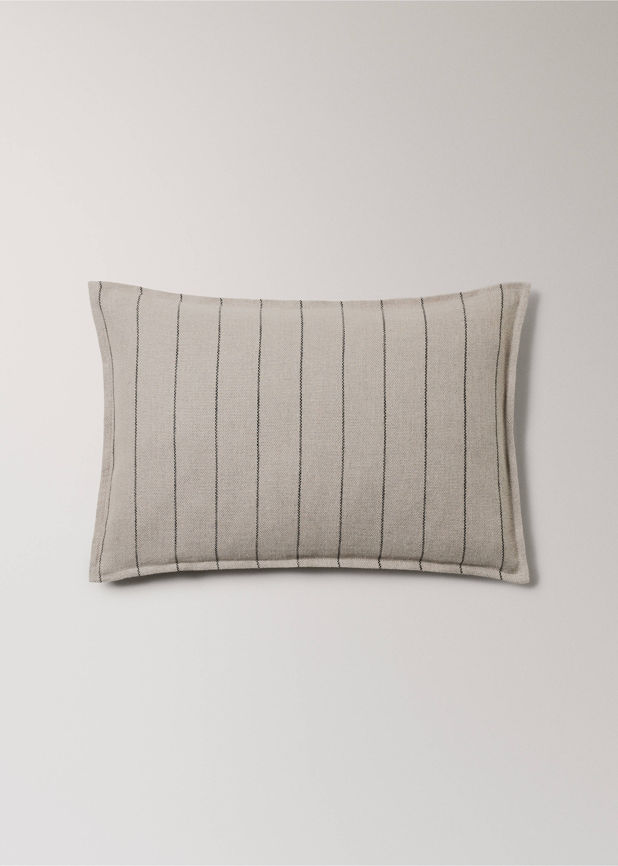 100% linen striped cushion cover, 40x60cm - Article without model, Sand. Ref: 37022554-00.