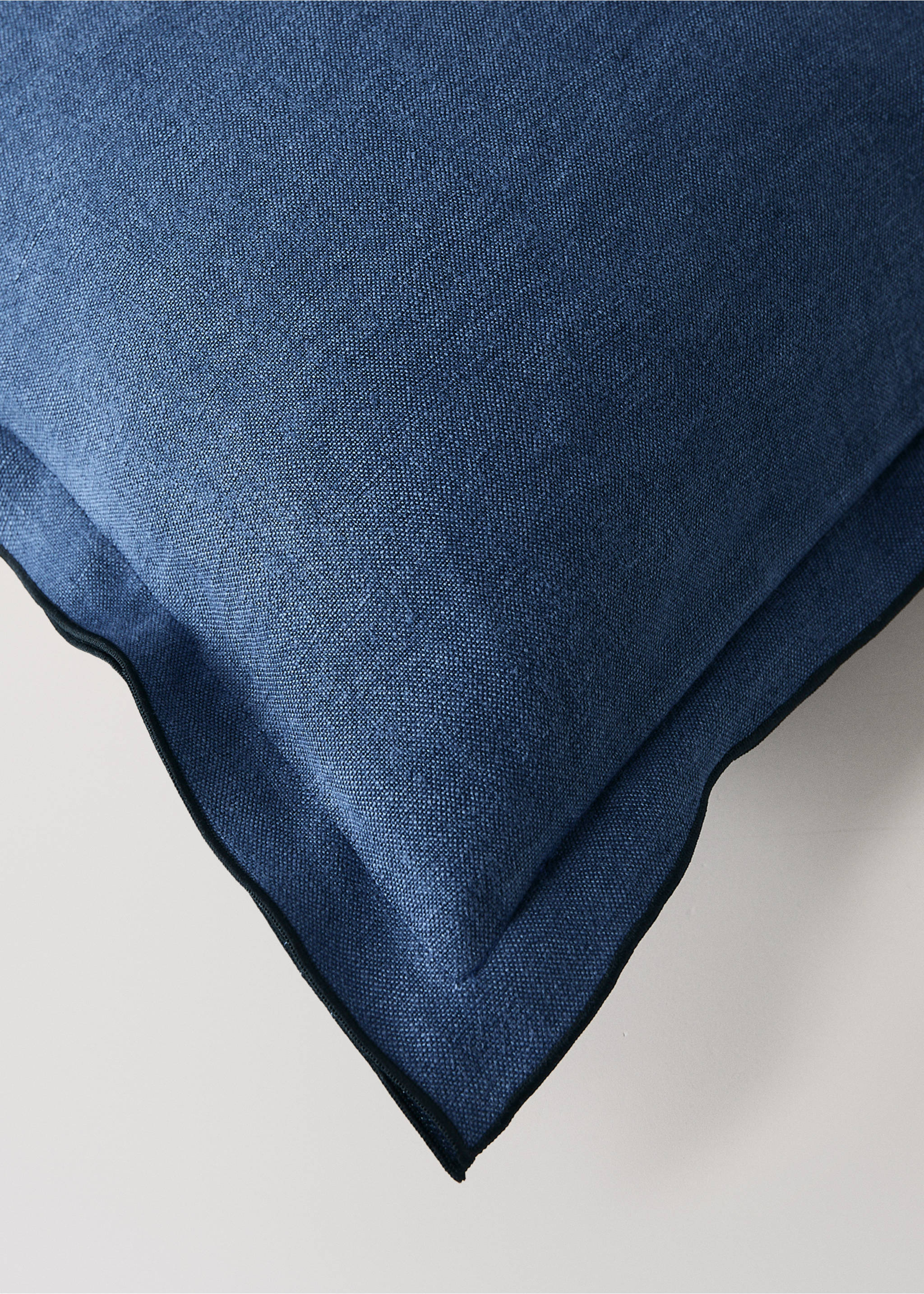 Cushion cover 100% linen 50x50 cm - Details of the article 1, Blue. Ref: 37022558-00.