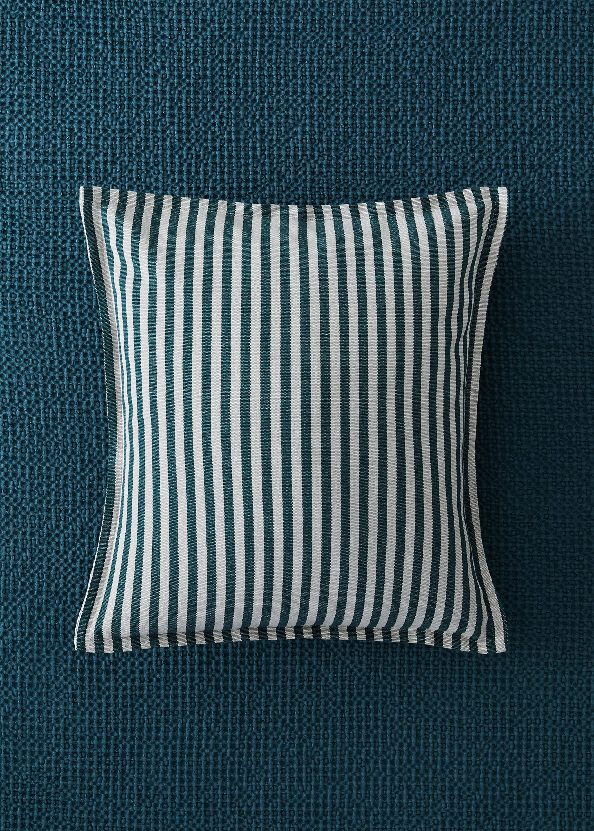 Cotton stripe cushion cover 50x50cm - General plane