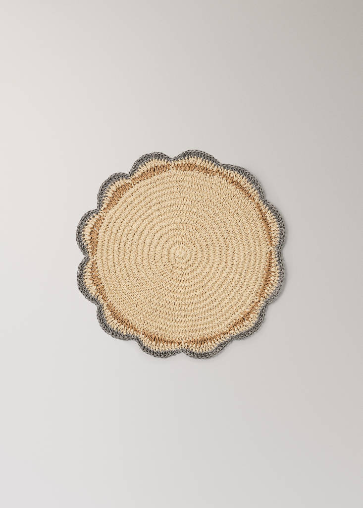 Individual spiral paper placemat — Light/Pastel Brown