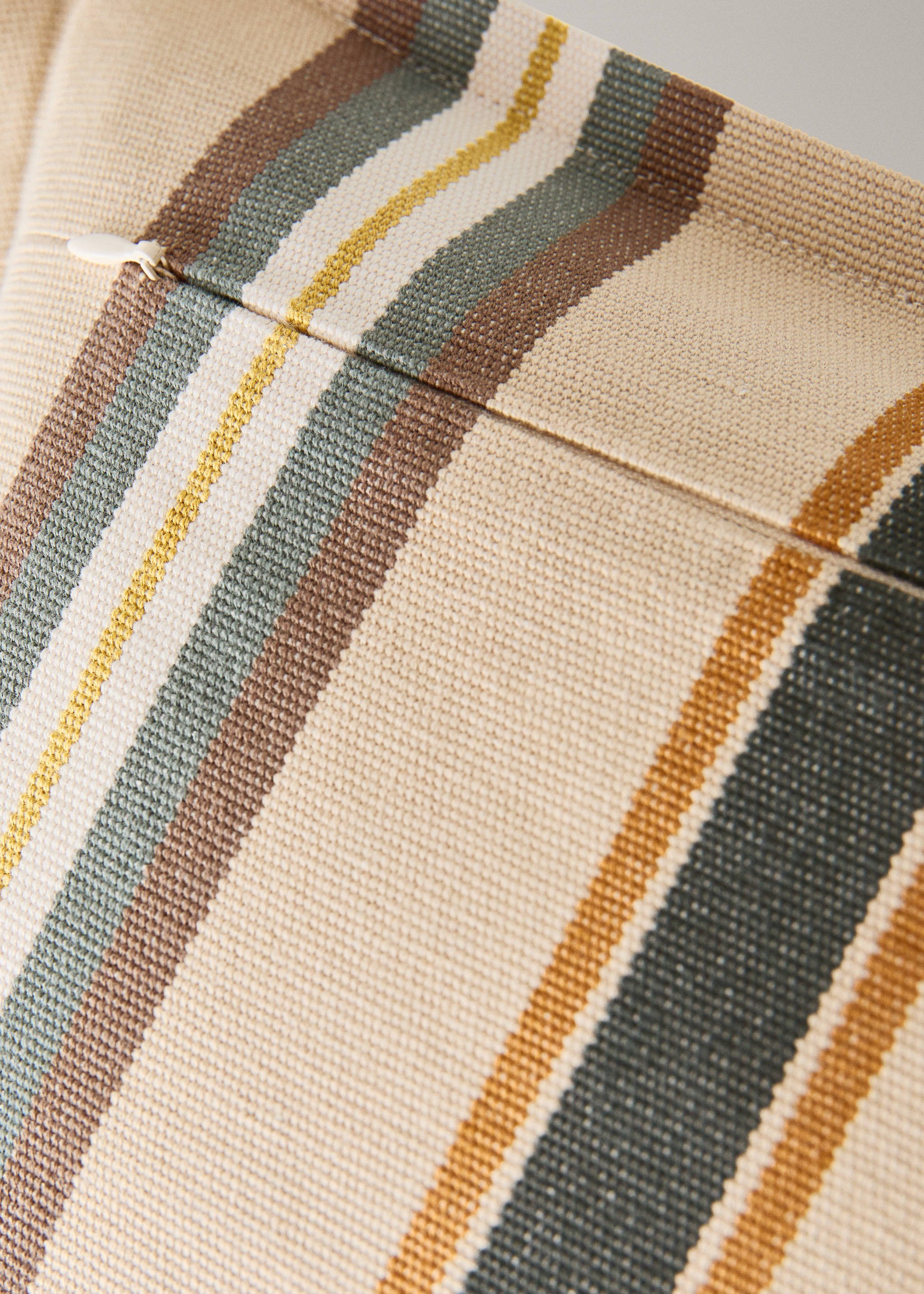 Cotton striped cushion cover 30x50cm - Details of the article 2
