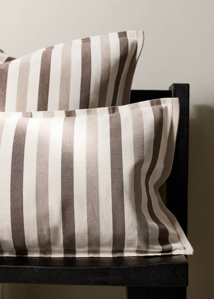 Multicolor striped cushion cover 50x50 cm — Light/Pastel Brown
