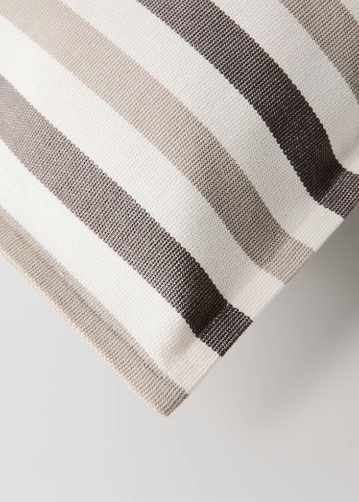 Multicolor striped cushion cover 50x50 cm — Light/Pastel Brown