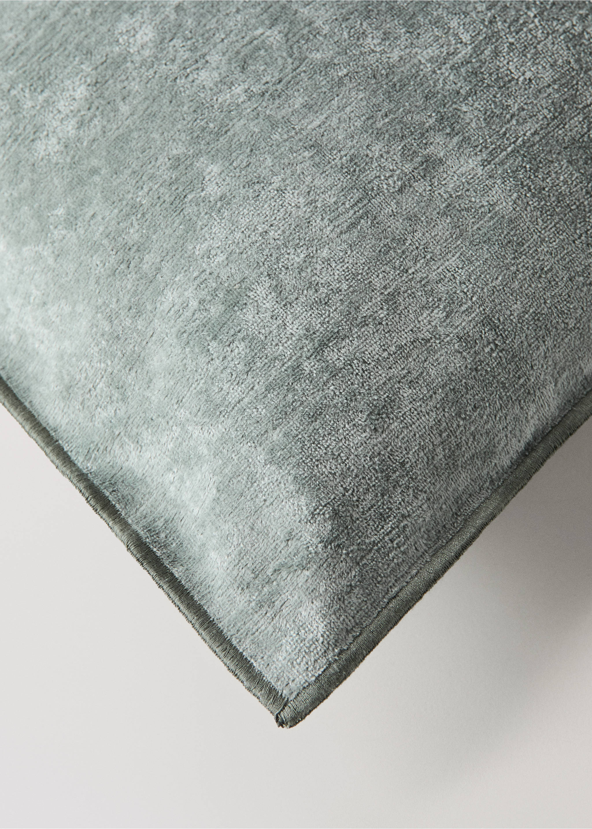 Cushion case louvre - Details of the article 1, Blue. Ref: 37022570-00.