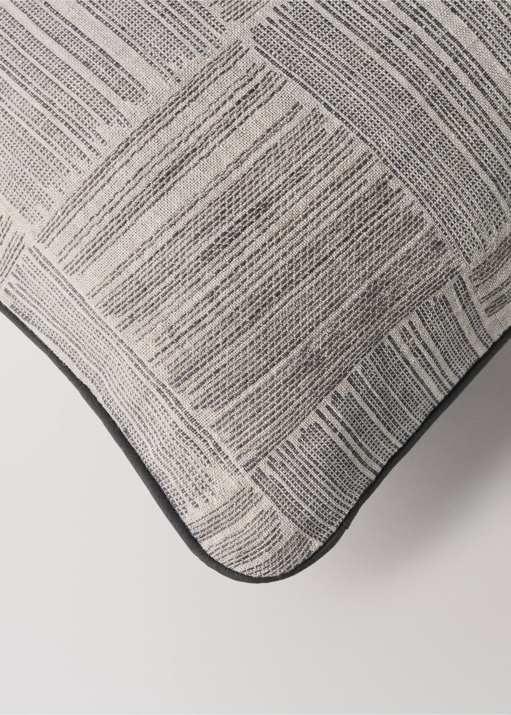 Cushion case morgan - Details of the article 1, Grey. Ref: 37022572-00.