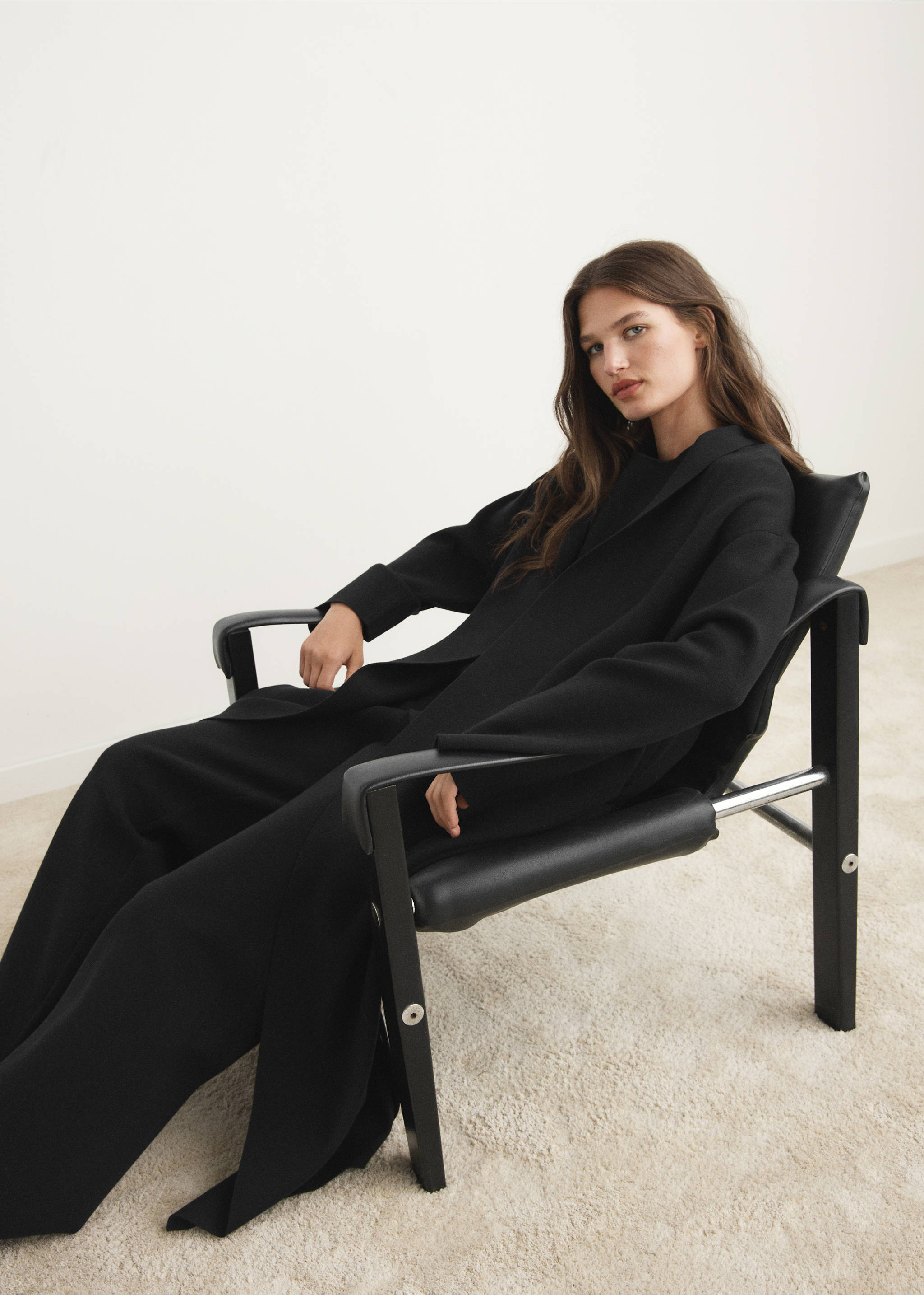 Long milano cardigan with stitching detail - Details of the article 2, Black. Ref: 37022899-00.