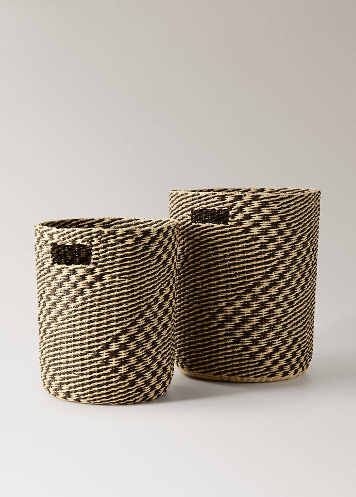 Large basket with embroidered detail — Chocolate