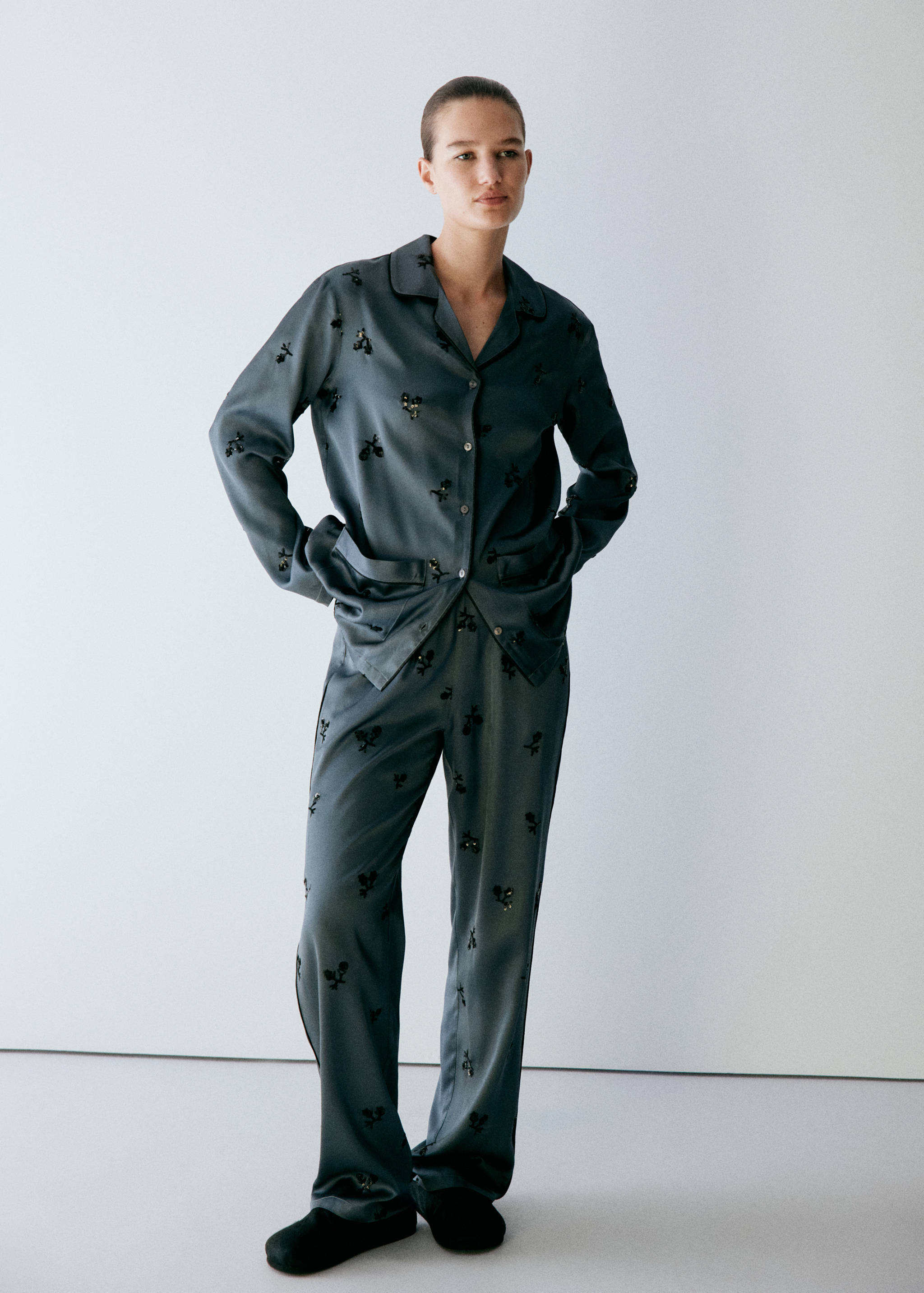 Sequin satin pajama pants - General plane