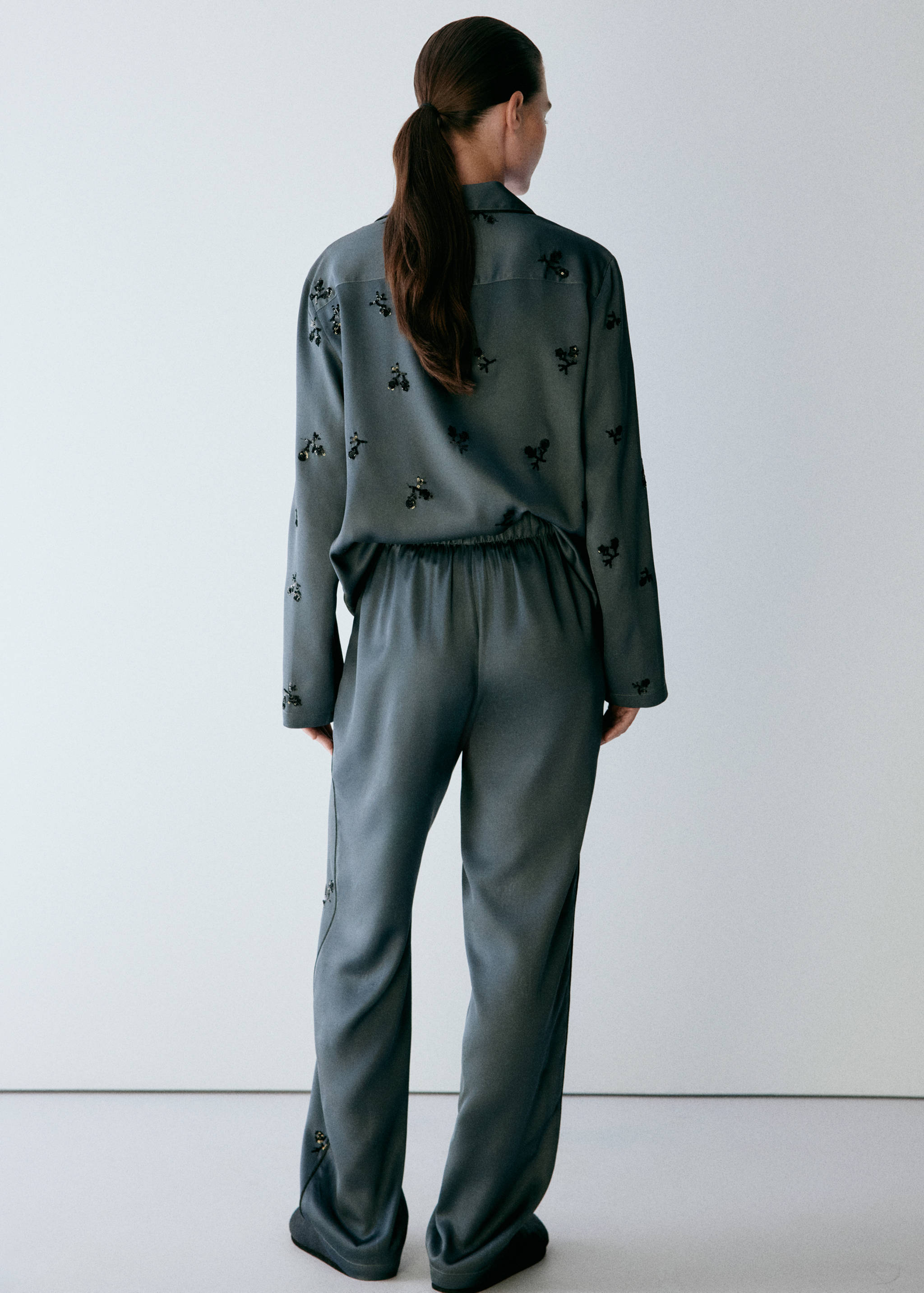 Sequin satin pajama pants - Reverse of the article