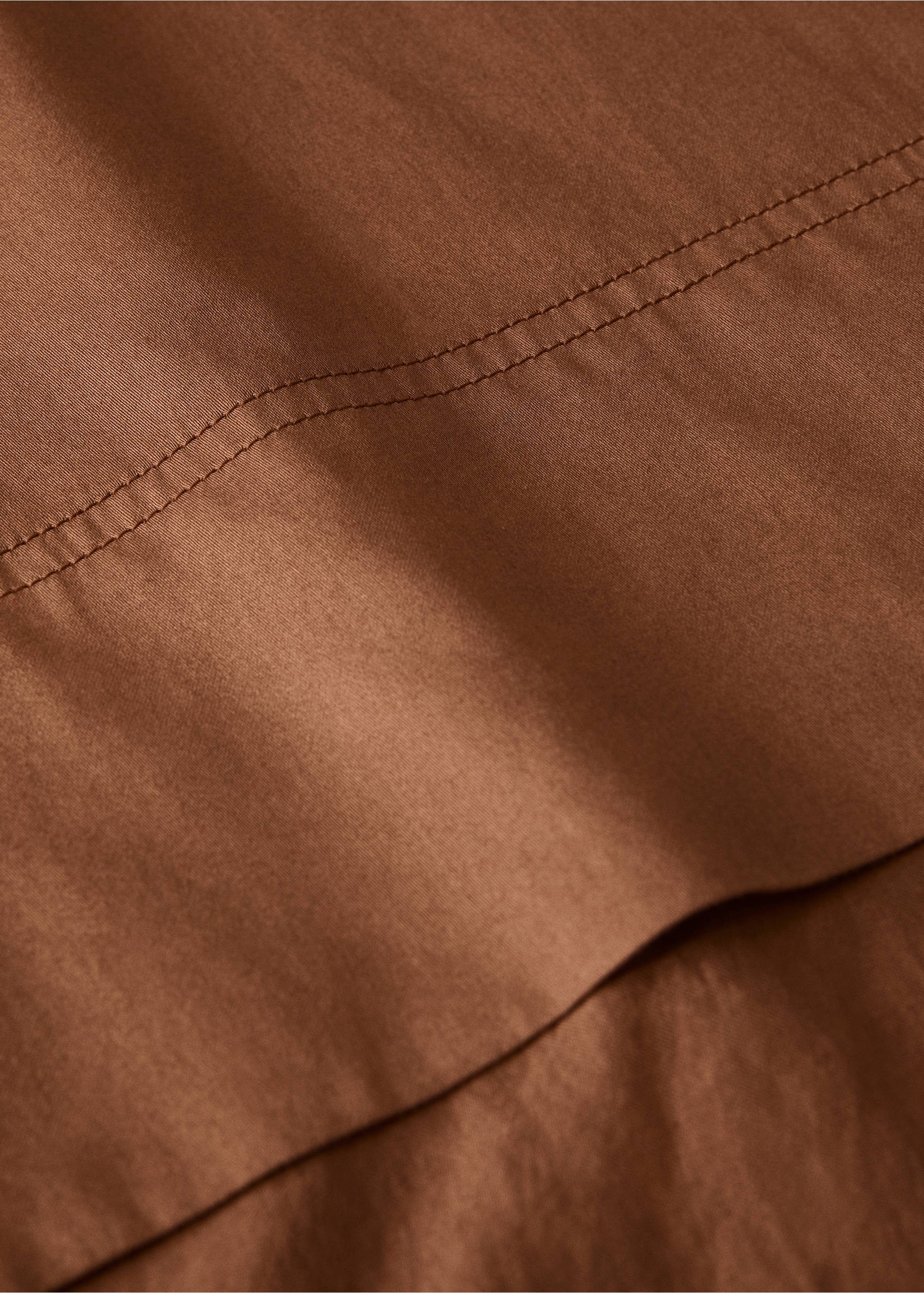 Top sheet 100% cotton sateen Bed 135/140 cm - Details of the article 1, Caramel. Ref: 37022939-00.