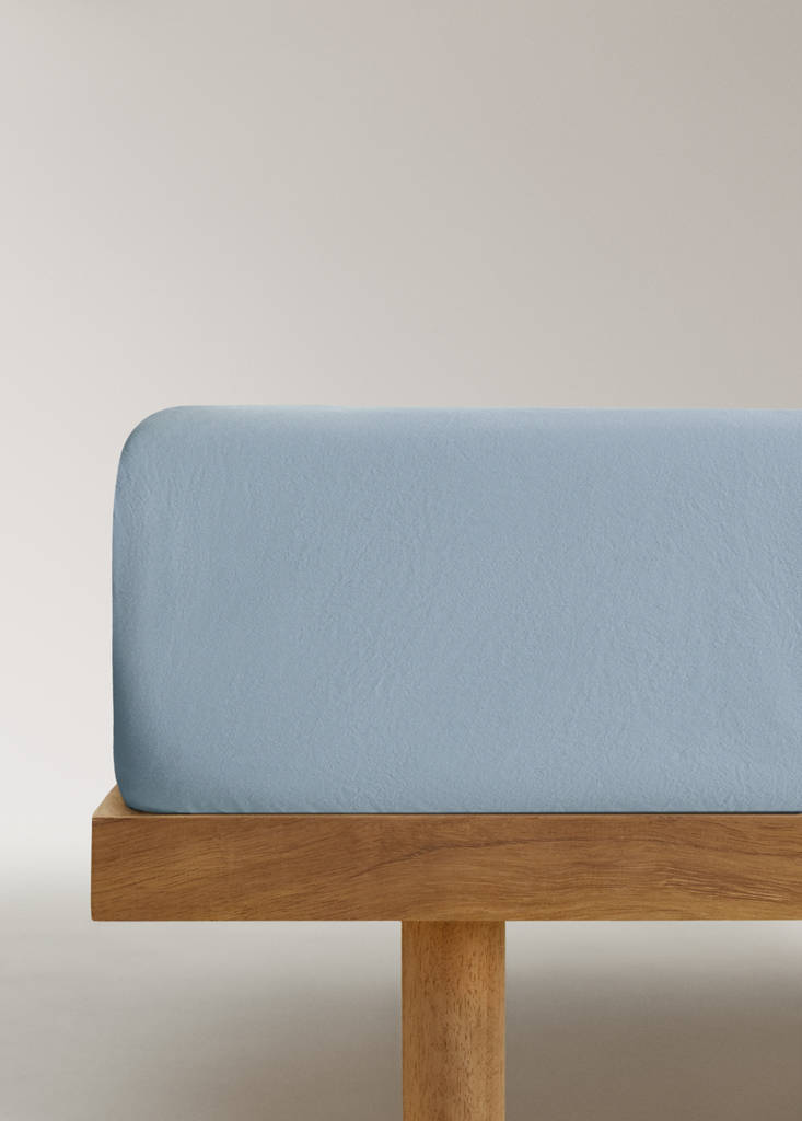 Washed cotton fitted sheet for Super King bed — Blue